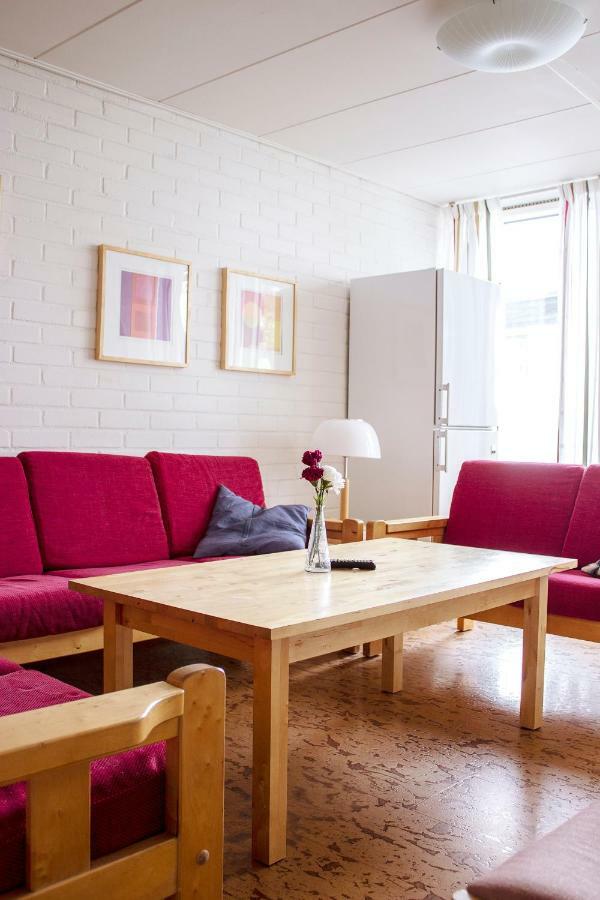 Nordiska Folkhoegskolan Bed And Breakfast Kungalv Ngoại thất bức ảnh