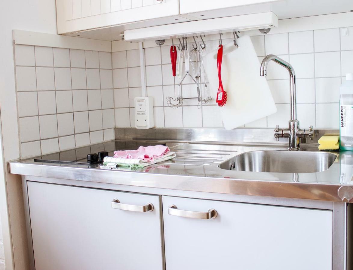 Nordiska Folkhoegskolan Bed And Breakfast Kungalv Ngoại thất bức ảnh